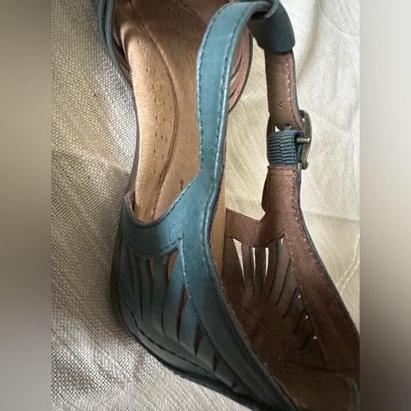 Women's Green Leather Rockport Sandals Size 6.5 Comfort Shoes - Picture 7 of 7